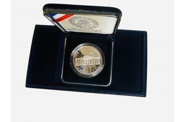 The White House 200th  Anniversary coin